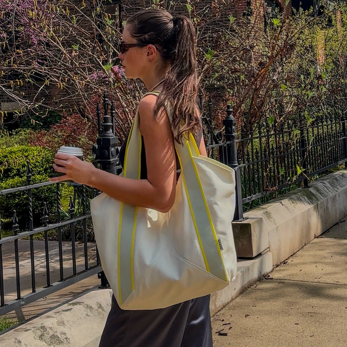 State Bags Signature - Beverly Tote Cotton Canvas Pristine